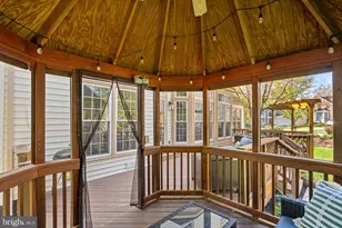 20630 Bridgeport Ct, Sterling, VA 20165 - Photo 41