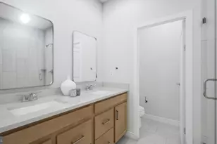 1 Picasso Square, Ashburn, VA 20148 - Photo 29