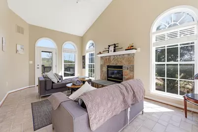 35290 Prestwick Court, Round Hill, VA 20141 - Photo 9