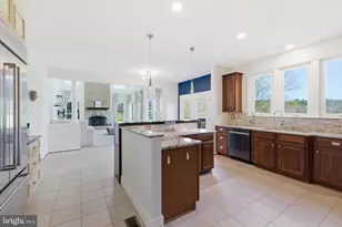 35290 Prestwick Ct, Round Hill, VA 20141 - Photo 17