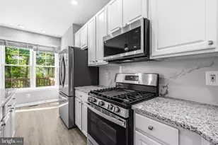 43153 Huntsman Square, Broadlands, VA 20148 - Photo 13