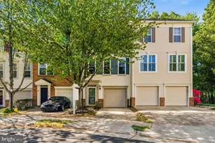 43153 Huntsman Square, Broadlands, VA 20148 - Photo 5