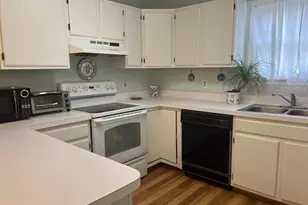 12 Stonewall Ct, Middleburg, VA 20117 - Photo 3