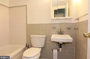 120 Washington Street NE, Leesburg, VA 20176 - Photo 5