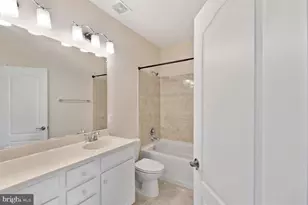 46077 Hall Rd, Sterling, VA 20166 - Photo 25