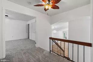 101 Hopeland Ln, Sterling, VA 20164 - Photo 31