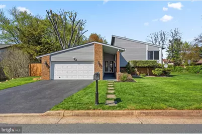 101 Hopeland Lane, Sterling, VA 20164 - Photo 3