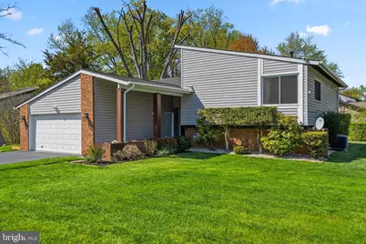 101 Hopeland Lane, Sterling, VA 20164 - Photo 5