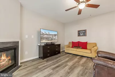 20227 Macglashan Terrace, Ashburn, VA 20147 - Photo 15