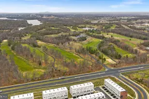 22801 Tawny Pne Sq, Brambleton, VA 20148 - Photo 109