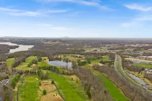 22801 Tawny Pne Sq, Brambleton, VA 20148 - Photo 17