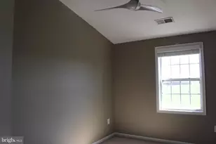 23261 Carters Meadow Terrace, Ashburn, VA 20148 - Photo 27