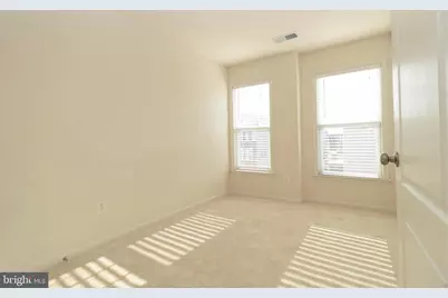 21762 Mears Terrace, Ashburn, VA 20147 - Photo 17