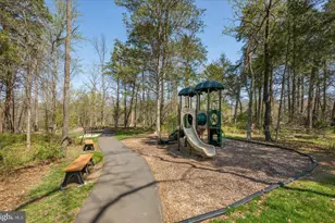 41231 Windfall Dr, Aldie, VA 20105 - Photo 17