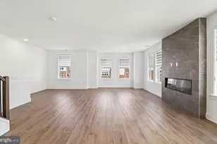 19814 Lavender Dust Sq, Ashburn, VA 20147 - Photo 25