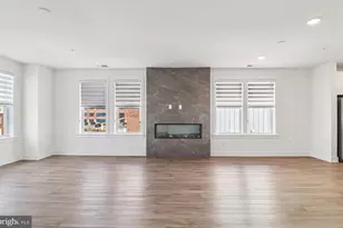 19814 Lavender Dust Sq, Ashburn, VA 20147 - Photo 21