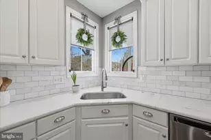 117 Desales Dr, Purcellville, VA 20132 - Photo 21