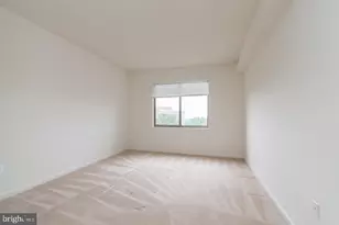 19365 Cypress Ridge Terrace, Leesburg, VA 20176 - Photo 7