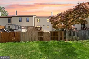 19 Jermyn Ct, Sterling, VA 20165 - Photo 47