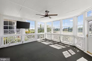 19262 Mill Site Pl, Leesburg, VA 20176 - Photo 15