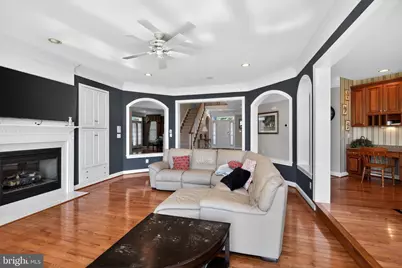 19262 Mill Site Place, Leesburg, VA 20176 - Photo 7