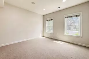 42365 Pine Forest Dr, Chantilly, VA 20152 - Photo 7