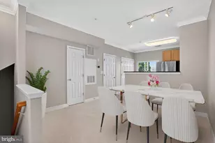 42462 Hollyhock Terrace, Brambleton, VA 20148 - Photo 9