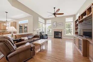 704 Godfrey Ct SE, Leesburg, VA 20175 - Photo 15