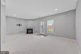 42468 Franklin Benjamin Terrace, Broadlands, VA 20148 - Photo 9