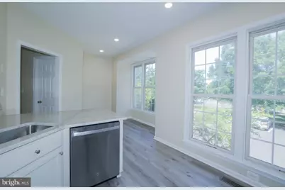 20581 Crestmont Terrace, Sterling, VA 20165 - Photo 17