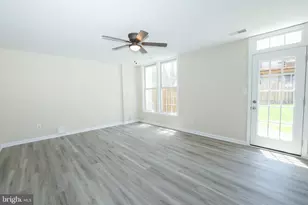 20581 Crestmont Terrace, Sterling, VA 20165 - Photo 7