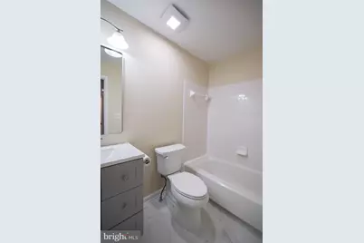 20581 Crestmont Terrace, Sterling, VA 20165 - Photo 33