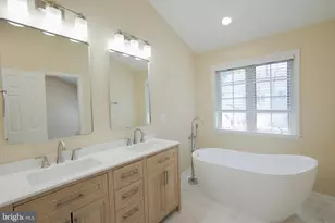 20581 Crestmont Terrace, Sterling, VA 20165 - Photo 23