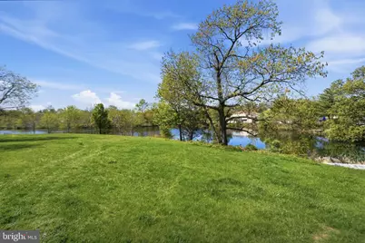 181 N Cottage Road, Sterling, VA 20164 - Photo 35