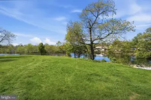 181 N Cottage Rd, Sterling, VA 20164 - Photo 35