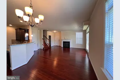 42592 Sunset Ridge Square, Ashburn, VA 20148 - Photo 3