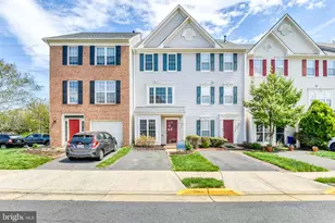 22142 Trailside Square, Sterling, VA 20164 - Photo 1