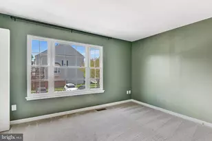 22142 Trailside Square, Sterling, VA 20164 - Photo 15