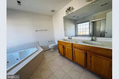 43776 Smith Square, Leesburg, VA 20176 - Photo 5