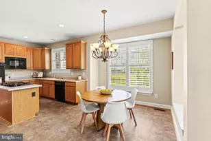 24849 Natural Bridge Pl, Aldie, VA 20105 - Photo 13