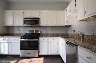 46598 Drysdale Terrace, Sterling, VA 20165 - Photo 13