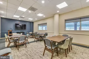 19375 Cypress Ridge Terrace, Leesburg, VA 20176 - Photo 47