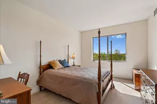 19375 Cypress Ridge Terrace, Leesburg, VA 20176 - Photo 25