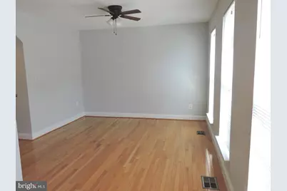 21828 Ladyslipper Square, Ashburn, VA 20147 - Photo 3