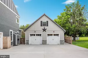 37440 Whitacre Ln, Purcellville, VA 20132 - Photo 9