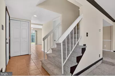 19 Regis Circle, Sterling, VA 20164 - Photo 3