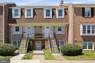 1016 Brixton Ct, Sterling, VA 20164 - Photo 3