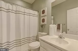 1511 Artillery Terrace NE, Leesburg, VA 20176 - Photo 3