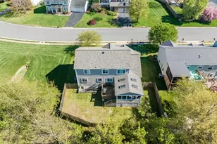 342 Samantha Dr, Sterling, VA 20164 - Photo 3