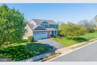 342 Samantha Drive, Sterling, VA 20164 - Photo 5